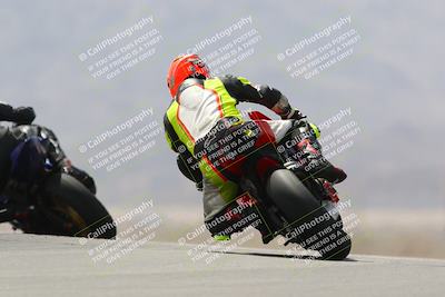 media/Apr-10-2022-SoCal Trackdays (Sun) [[f104b12566]]/Turn 9 Backside (1120am)/